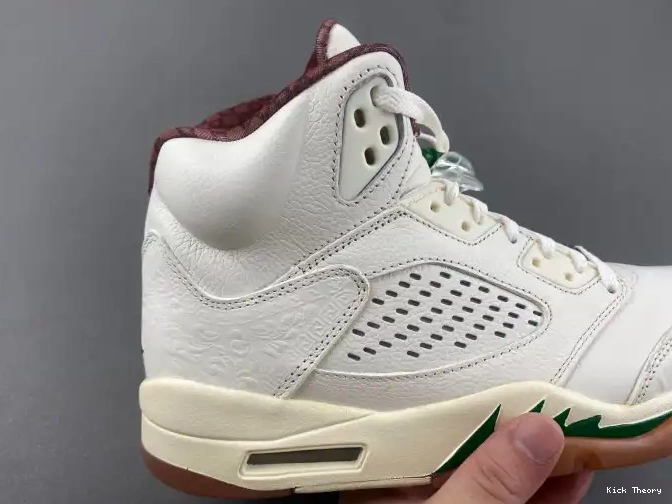 Kick Theory Air Jordan Grito HF8833-100 El 5 0530